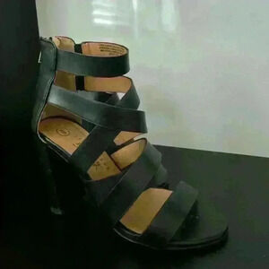 Streetwear Society Woman’s Black Heels Size  6